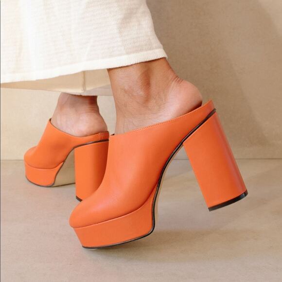 ALOHAS Shoes - 🆕 Alohas Women's Clock Out Leather Pomelo Orange Mules Heeled Sandals Size 39